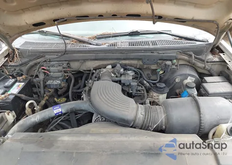 1997 Ford Expedition from USA, damaged, VIN 1FMEU18W8VLB46656